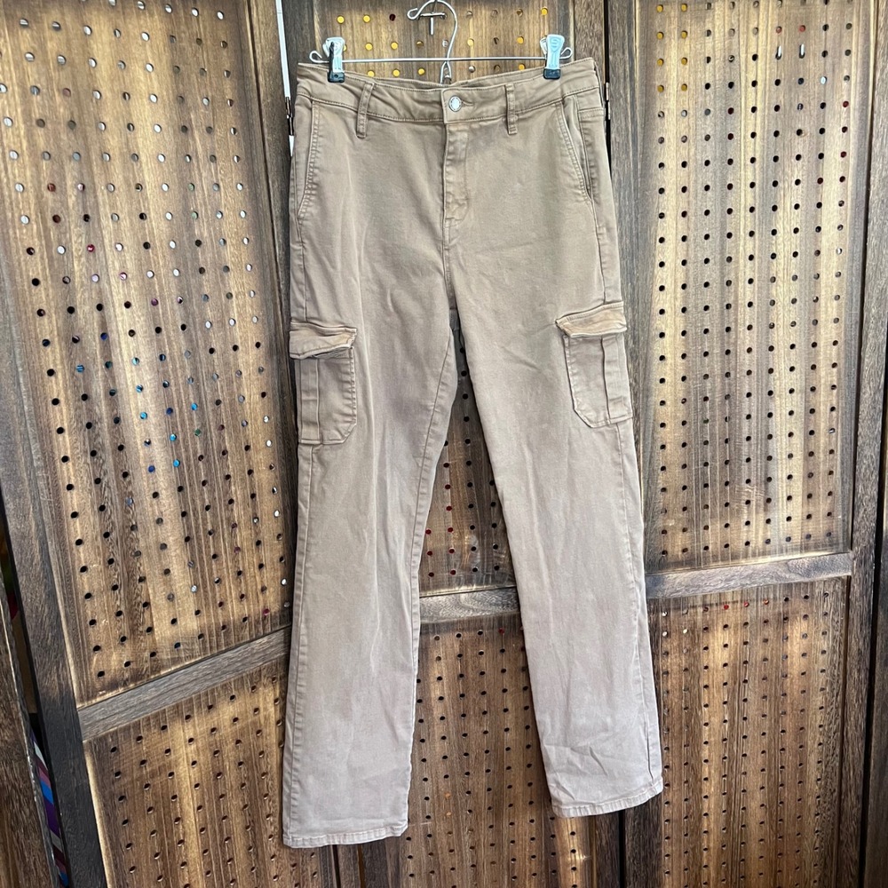 Well Worn Khaki Cargo Pants Size 10/30 utility retro 90s y2k grunge